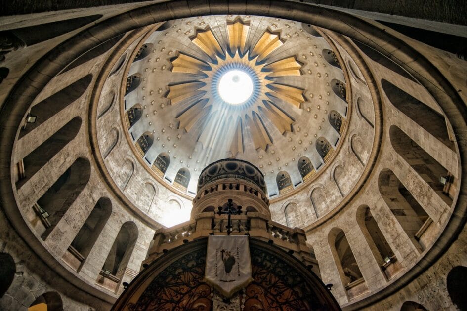 Jardim Antigo Revelado: Evidências da História de Jesus