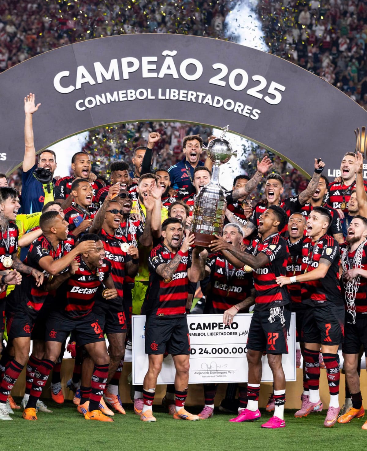 Flamengo é Tetracampeão da Libertadores em Final Histórica contra o Palmeiras
