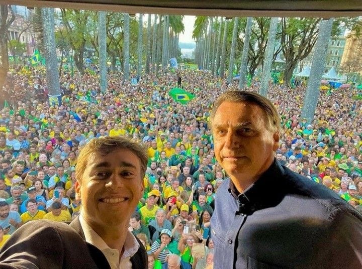 Moraes recebe pedido para autorizar visita de Nikolas Ferreira a Bolsonaro na “Papuda"