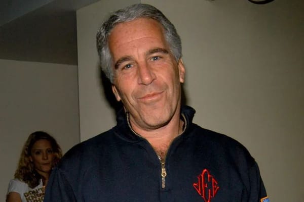 Documentos expõem detalhes da morte de Jeffrey Epstein e revelam fotos inéditas
