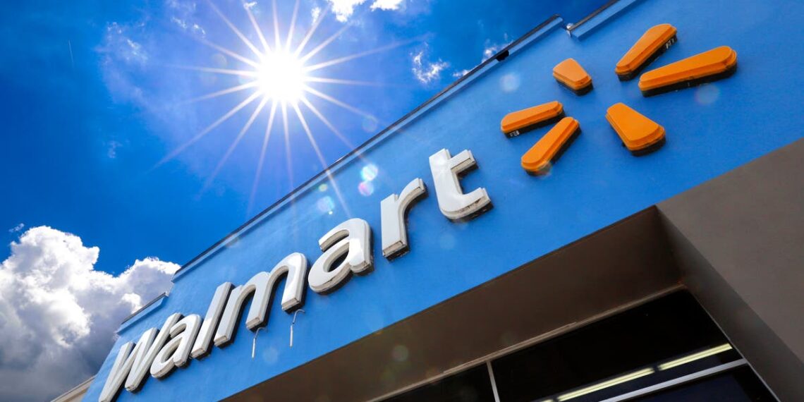 Gerentes do Walmart recebem aumento de US$ 128 mil por ano