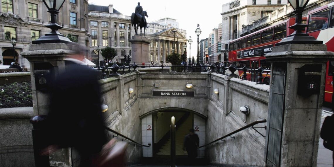 Greve do metrô de uma semana pode custar à economia de Londres £ 100 milhões por dia