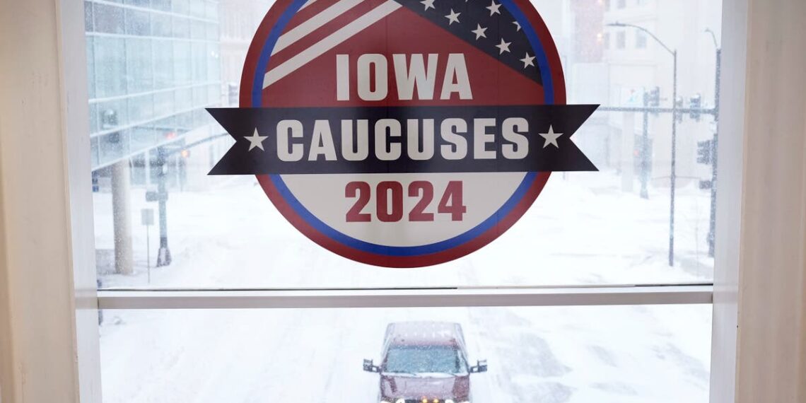 Pesquisas de 2024 AO VIVO: A maioria dos participantes do caucus de Iowa se identifica com o movimento MAGA