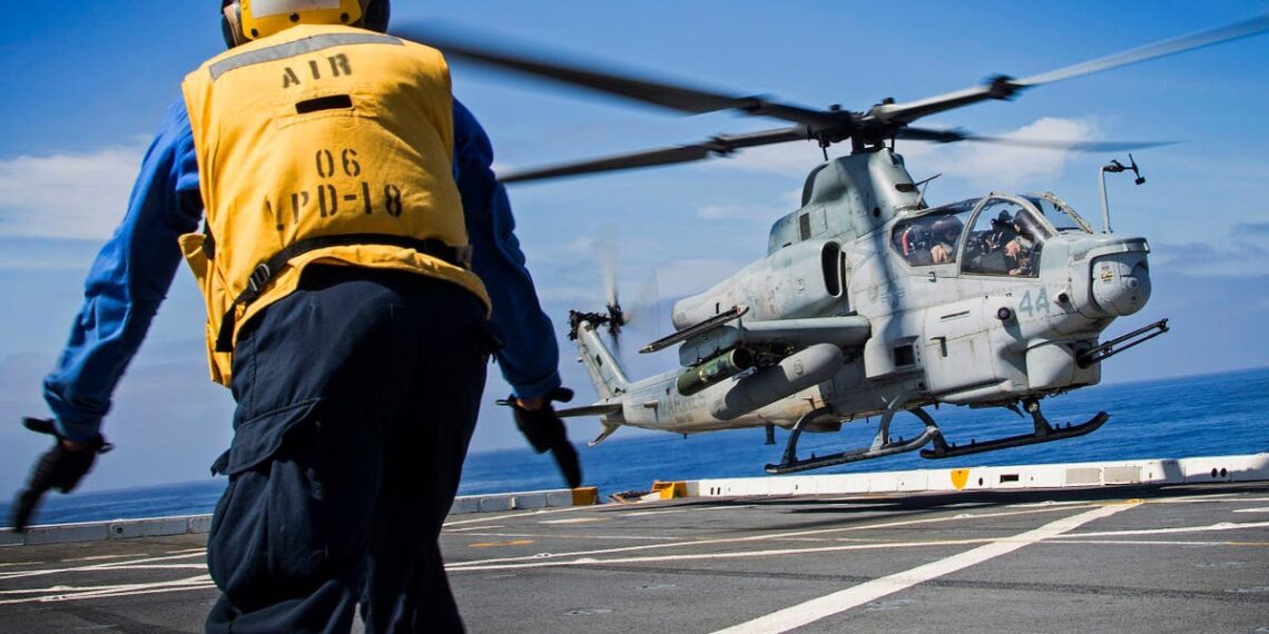 Busca em andamento na Califórnia por cinco fuzileiros navais a bordo de um helicóptero militar desaparecido