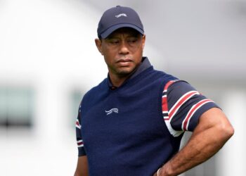 Charlie, filho de Tiger Woods, pretende se qualificar para o Cognizant Classic do PGA Tour