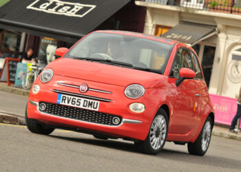Fiat 500 review hero front