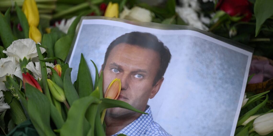 Morte de Alexei Navalny mais recente: X restaura a conta da esposa Yulia enquanto Putin traz novo caso contra o irmão do crítico
