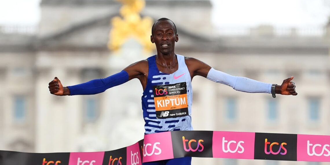 Morte de Kelvin Kiptum – mais recente: Seb Coe lidera homenagens enquanto o recordista mundial da maratona passa no acidente no Quênia