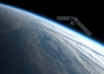 Nave espacial da Nasa quase colide com satélite russo em quase desastre