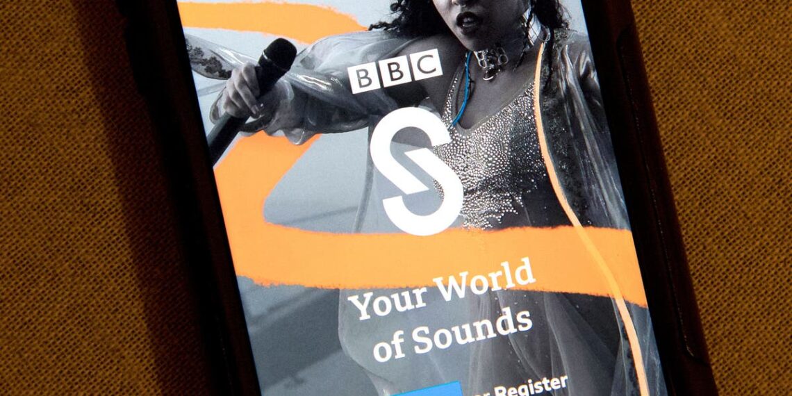 Anúncios no conteúdo de áudio da BBC no Spotify podem ‘distorcer a concorrência’