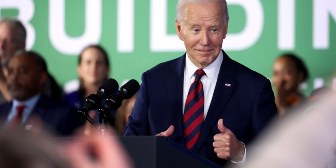 Campanha de Biden verifica fatos do novo presidente do RNC sobre gafe econômica