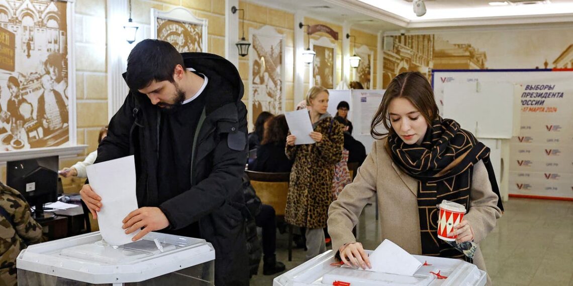 Eleições na Rússia - ao vivo: Mais de 80 eleitores anti-Putin presos no fechamento dos últimos locais de votação