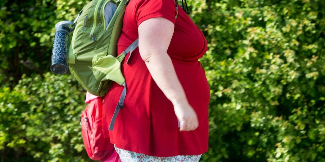 Filhos de pais obesos têm seis vezes mais probabilidade de também serem obesos na meia-idade