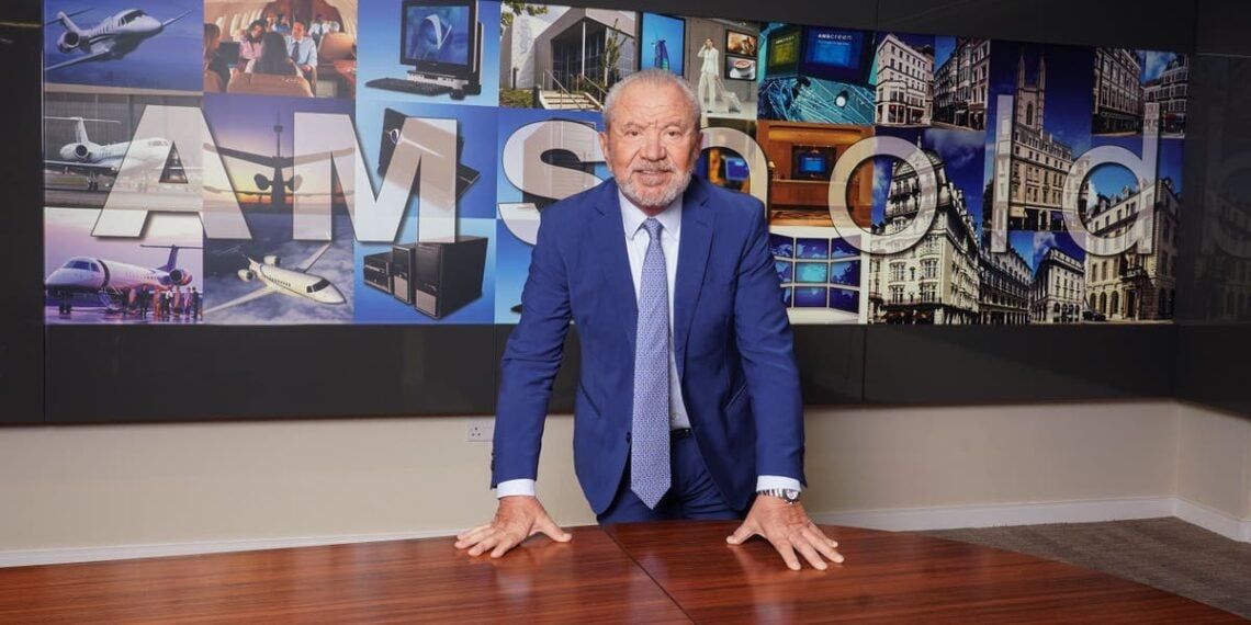 Lord Alan Sugar revive a marca Amstrad com uma nova agência de marketing liderada pelo neto