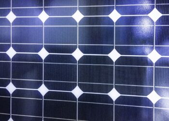 Painéis solares de 'material milagroso' perto da comercialização após descoberta