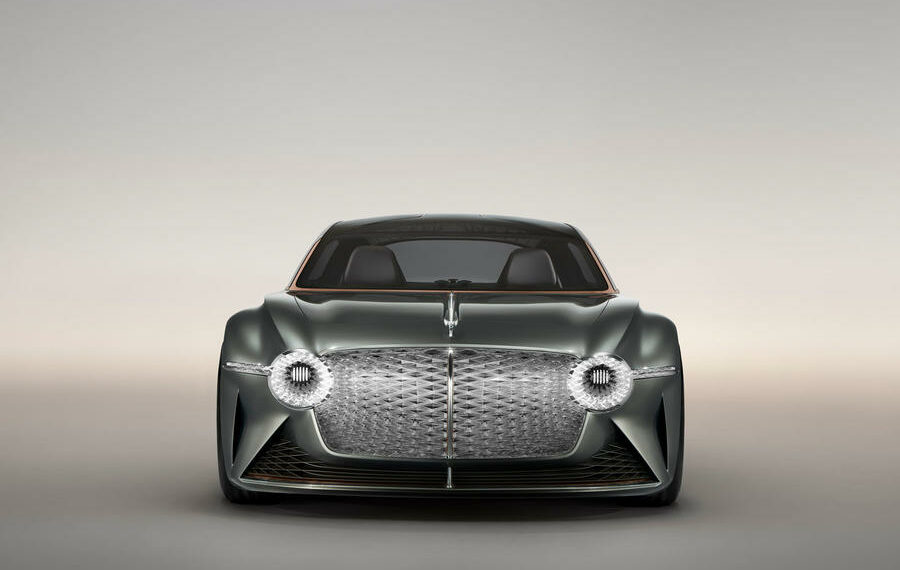 Primeiro Bentley EV adiado para 2026 em favor de novos PHEVs