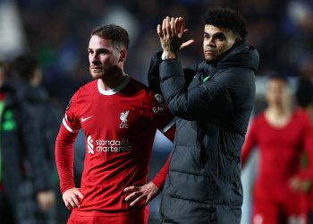 A fraca saída do Liverpool na Liga Europa destaca o fim de uma era