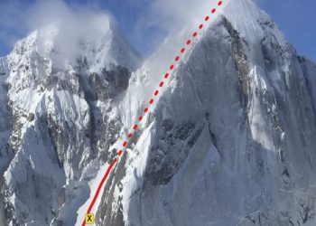 Alpinista morre após queda de 300 metros de montanha no Alasca