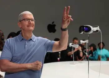 Corte de produção do Apple Vision Pro devido à baixa demanda, afirma relatório