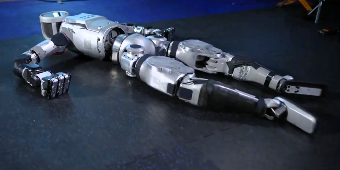 Boston Dynamics revela robô ‘assustador’ para substituir Atlas