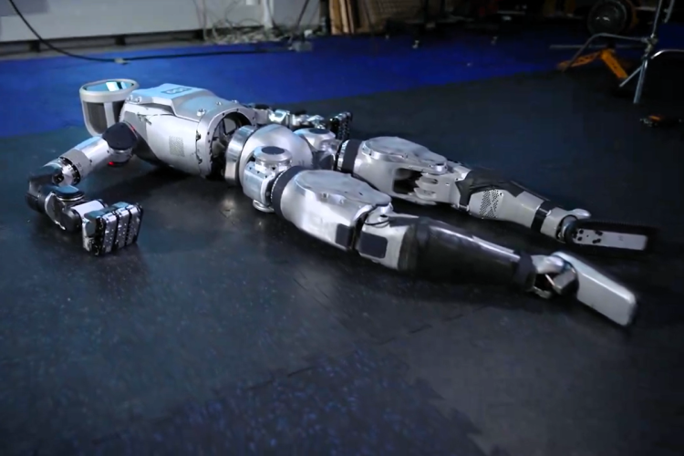 Boston Dynamics revela robo ‘assustador para substituir Atlas Conheca o