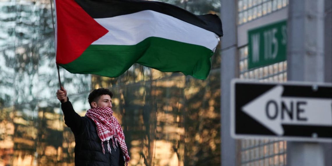 As aulas em Columbia tornam-se virtuais à medida que aumentam as tensões devido ao conflito Israel-Gaza