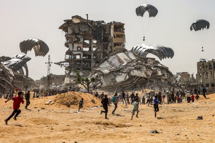 EUA pretende construir cais de ajuda a Gaza sob suspeita
