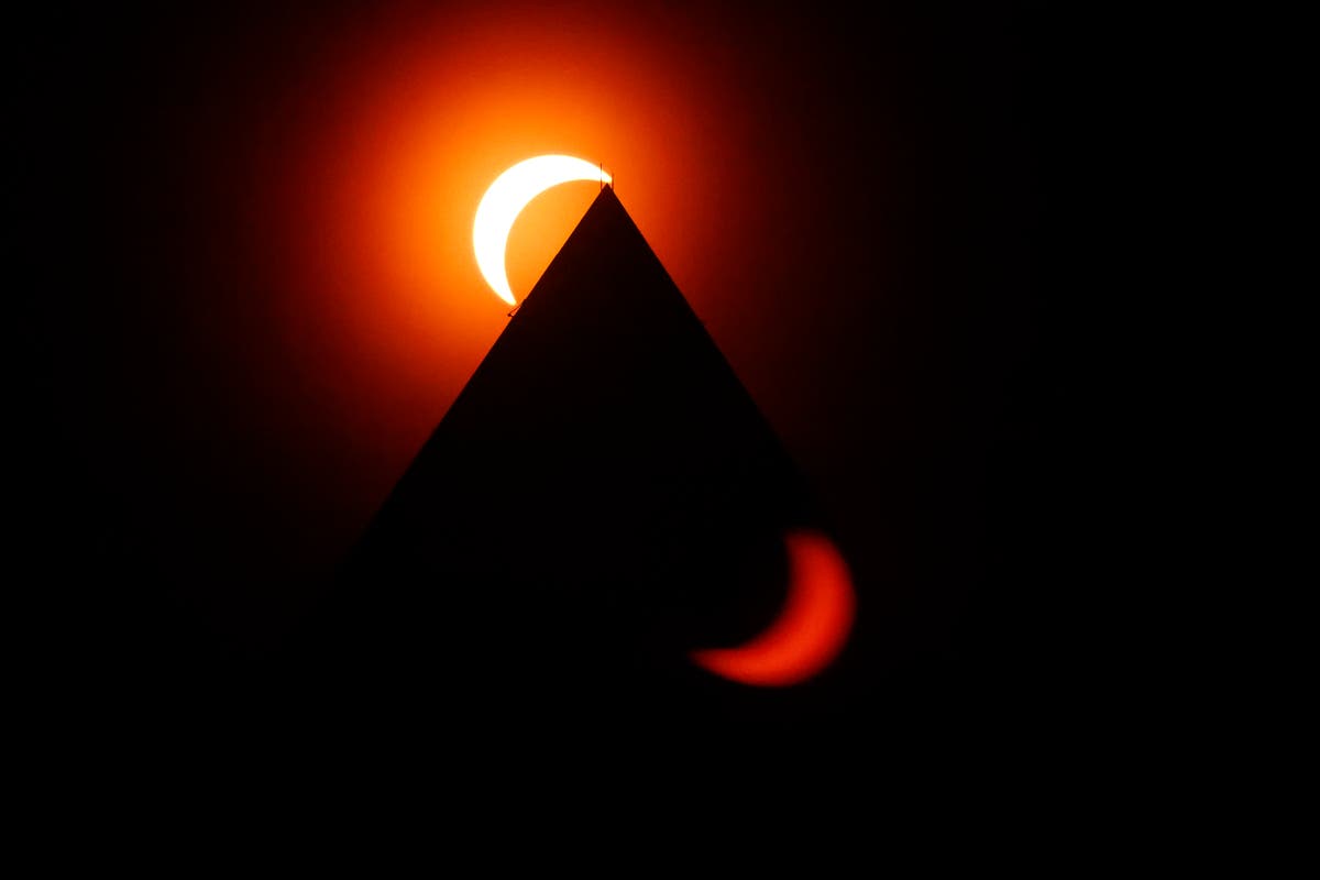 Eclipse Solar Total em imagens o espetáculo celestial enquanto o céu
