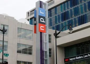 Editor sênior da NPR renuncia após ensaio criticando a falta de 'diversidade de pontos de vista' na rede