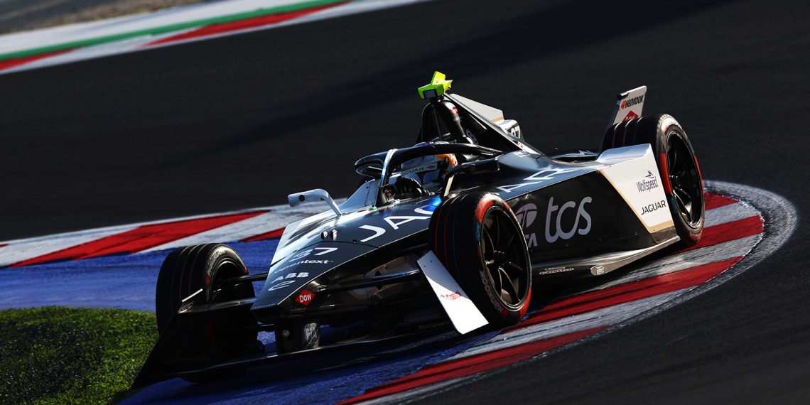Jaguar permanecerá na Fórmula E após reinvenção como marca EV premium
