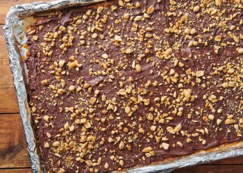 Matzo de caramelo com cobertura de chocolate: a receita de sobremesa que se tornou um novo clássico da Páscoa