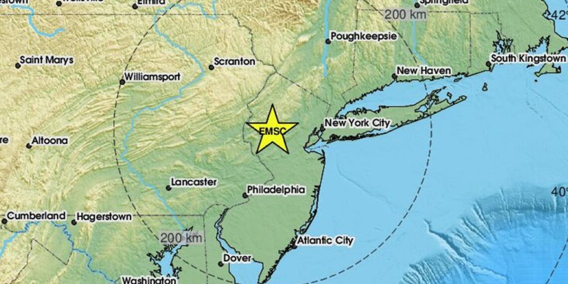 A cidade de Nova York foi abalada por um terremoto de magnitude 4,8 enquanto os moradores se preparavam para tremores secundários: atualizações ao vivo