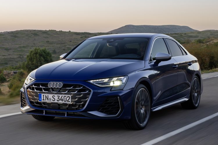 Novo Audi S3 ganha melhorias em desempenho e tecnologia RS