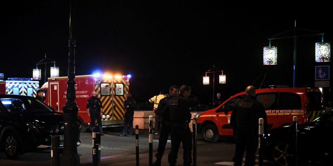 Facador morto a tiros pela polícia após esfaqueamento fatal em Bordeaux