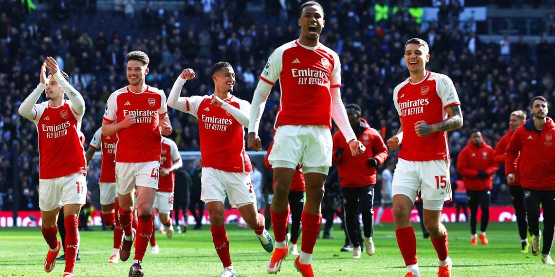 O Arsenal sobrevive ao caos do derby para mostrar exatamente por que pode ganhar o título da Premier League