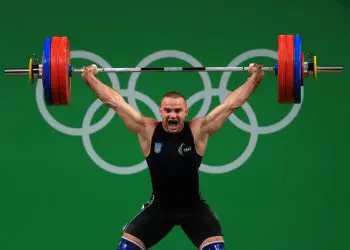 O levantador de peso Oleksandr Pielieshenko se torna o primeiro atleta olímpico a morrer na guerra na Ucrânia
