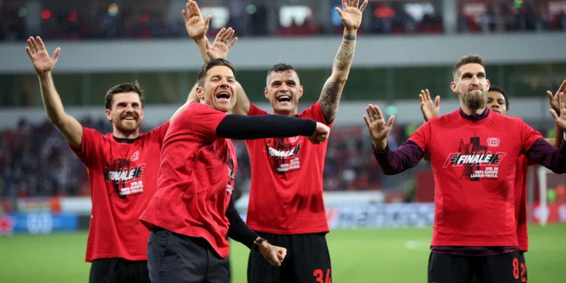 O Bayer Leverkusen estabeleceu recorde de invencibilidade com o empate aos 97 minutos contra a Roma