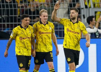 O Borussia Dortmund sai com a vantagem, mas o empate do PSG ainda está em mudança após uma noite de chances perdidas