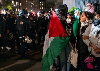 Como a Universidade de Columbia se tornou a força motriz por trás dos protestos contra a guerra em Gaza