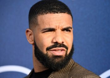 Drake publica mensagem à mídia após terceira invasão de casa e disputa com Kendrick Lamar