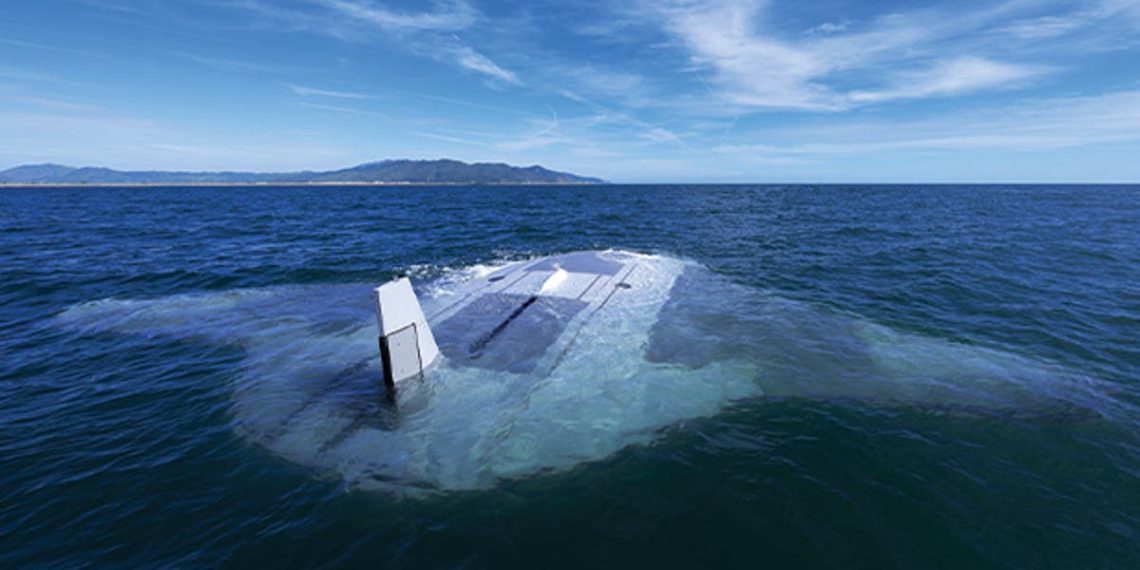 EUA testam submarino drone gigante ‘Manta Ray’ para missões subaquáticas de longa distância