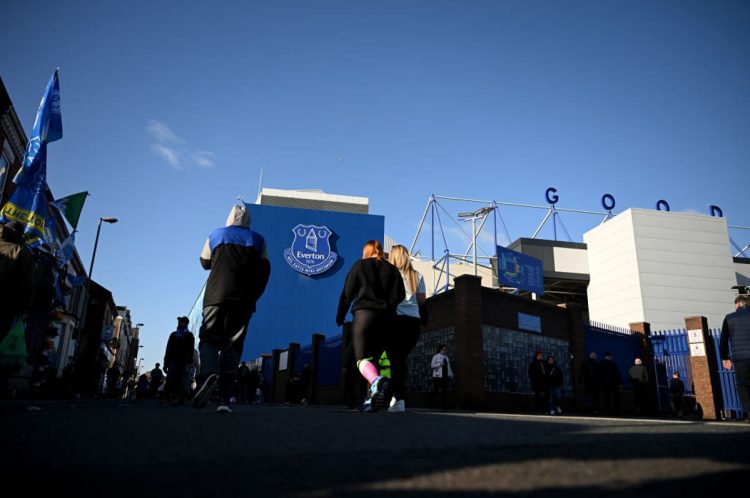 Everton pede fim da saga de aquisicao prejudicial do Boeing