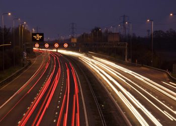 Multas e penalidades por excesso de velocidade no Reino Unido: o que os motoristas precisam saber