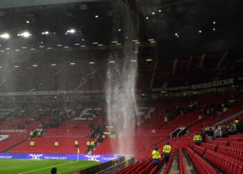 Nunca chove, mas chove – questões de Old Trafford expostas pela tempestade
