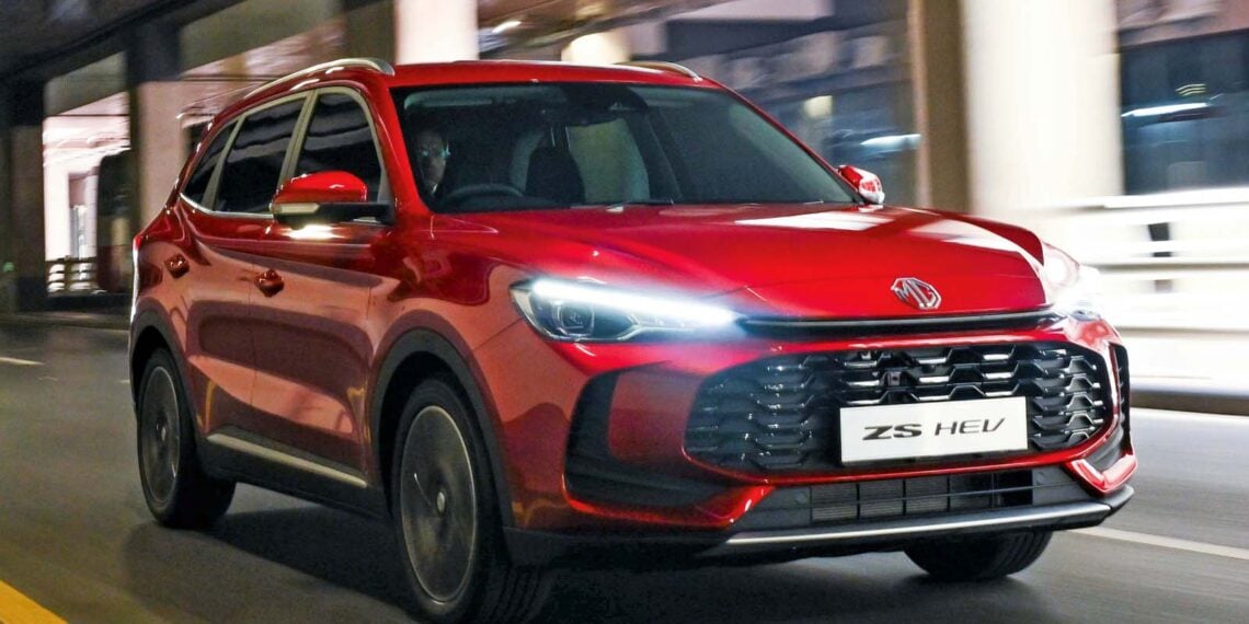 Novo MG ZS revelado como crossover híbrido abaixo de £ 22 mil