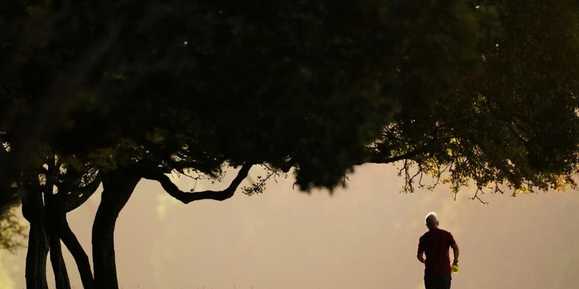 Uma onda de exercícios no fim de semana 'pode proteger contra mais de 200 problemas de saúde'