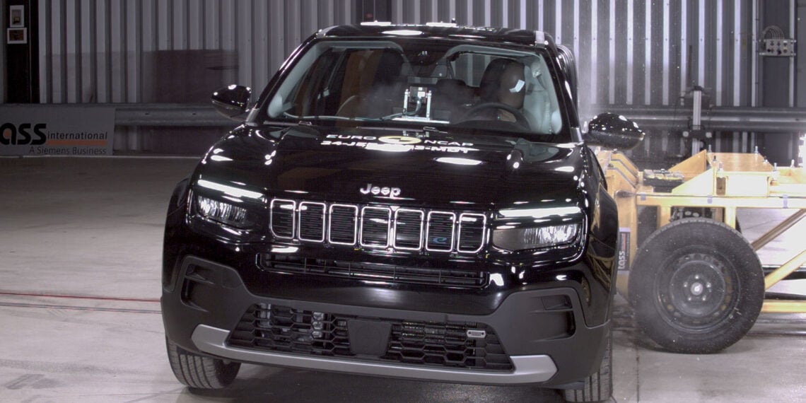 Euro NCAP dá ao Jeep Avenger três estrelas "medíocres" em segurança