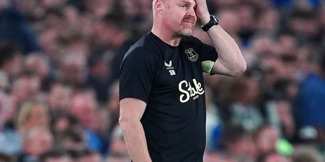 Sean Dyche leva pontos positivos apesar do Everton ter sido eliminado da Carabao Cup nos pênaltis