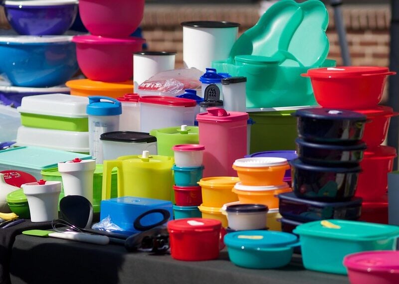 Tupperware entra com pedido de falência após fracassar na tentativa de reestruturação - InfoMoney