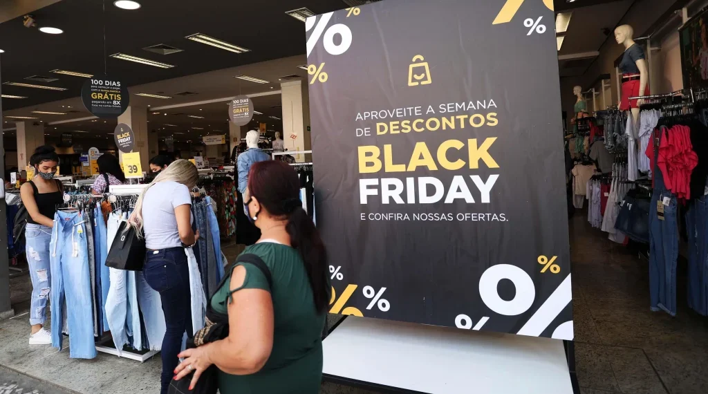 Black Friday Chegando: Descubra um Site Que Ajuda Você a Economizar em Suas Compras